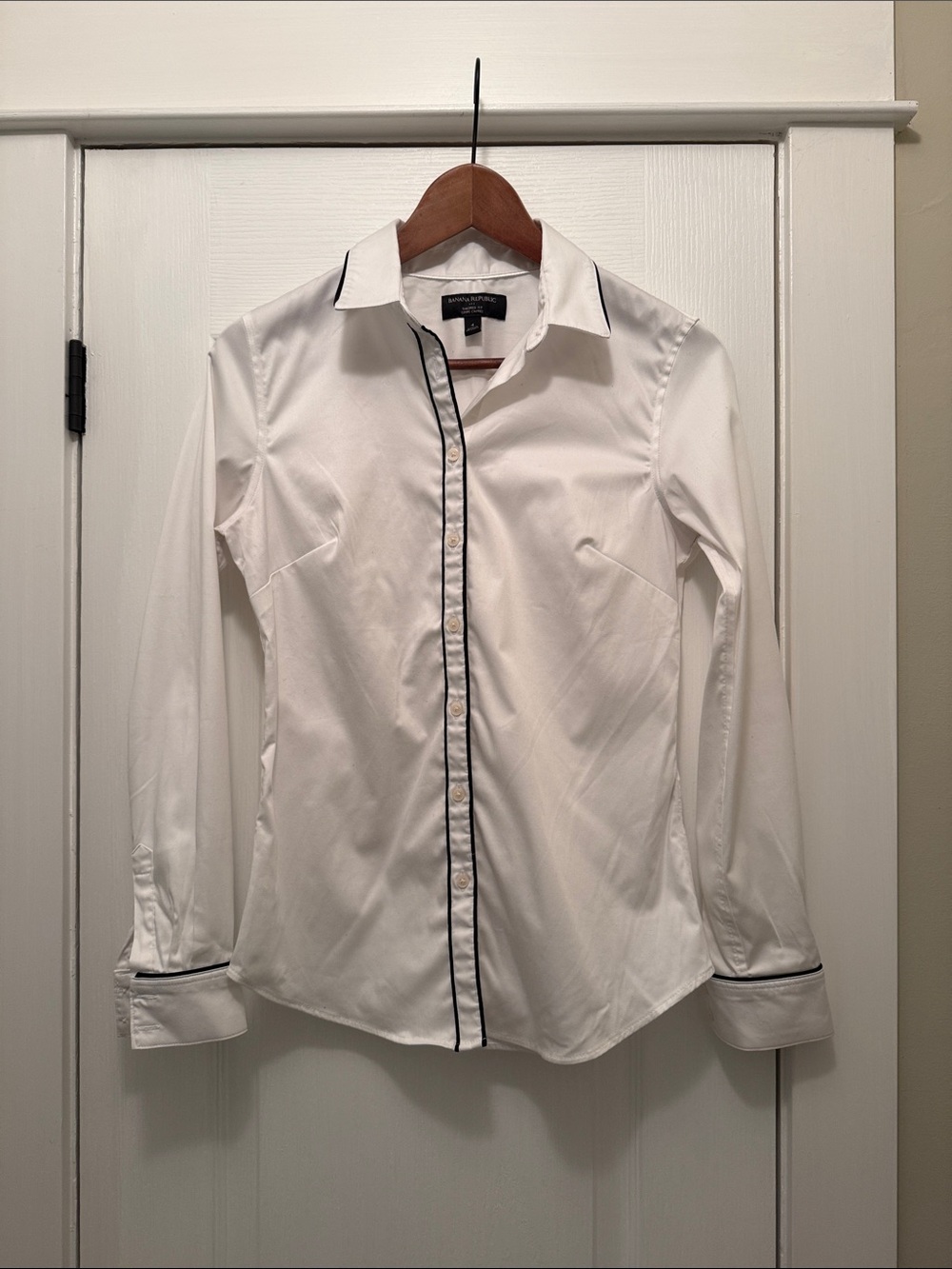 Banana Republic White Dress Shirt with Black Piping - Men's
